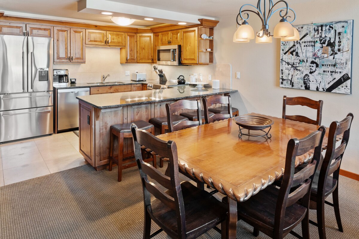 Crestwood 1207 Deluxe 3 Bedroom plus Loft — photo 3