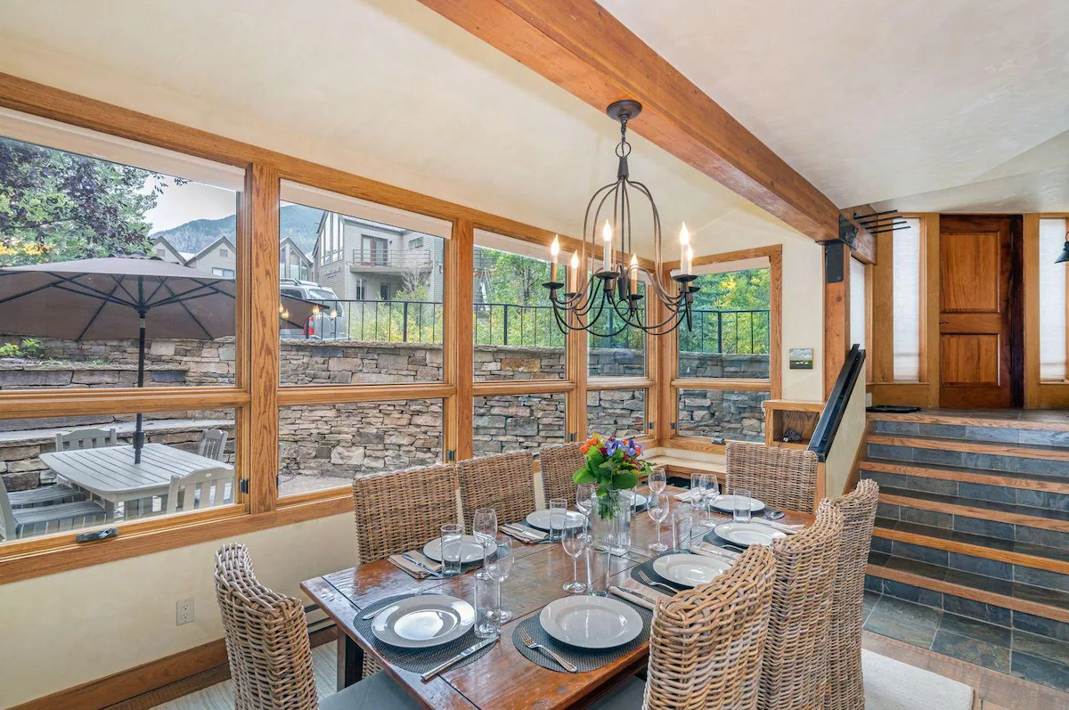 Large Comfortable Condo on 1 level, Spacious stone — photo 3
