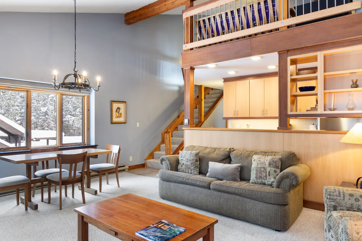Outpost: Elderberry 4024 - Aspens Location! — photo 2