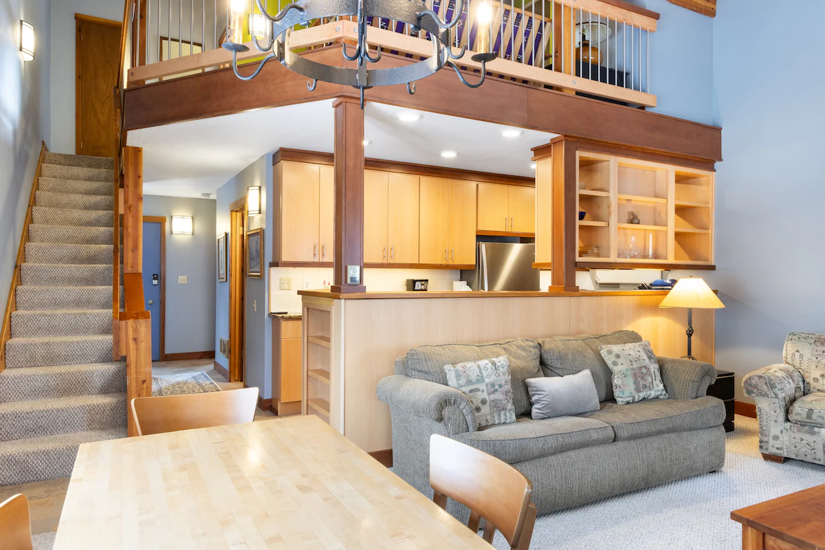 Outpost: Elderberry 4024 - Aspens Location! — photo 4