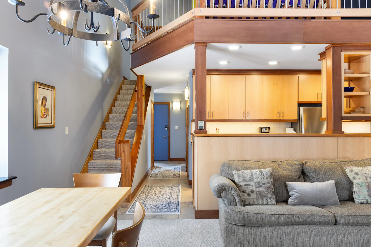 Outpost: Elderberry 4024 - Aspens Location! — photo 5