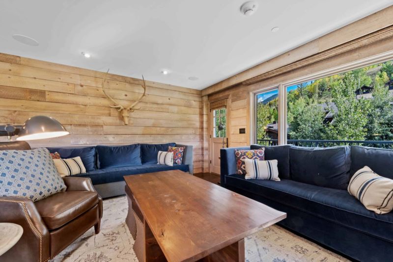 Lodge Tower 499 Three Bedroom — photo 4