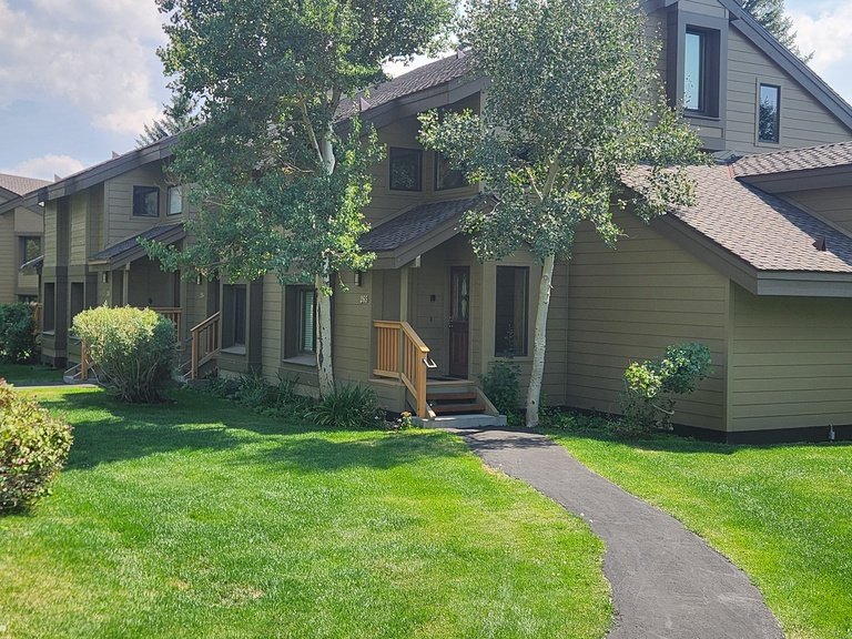 Snowcreek Resort Vacation Rental 265 — photo 4