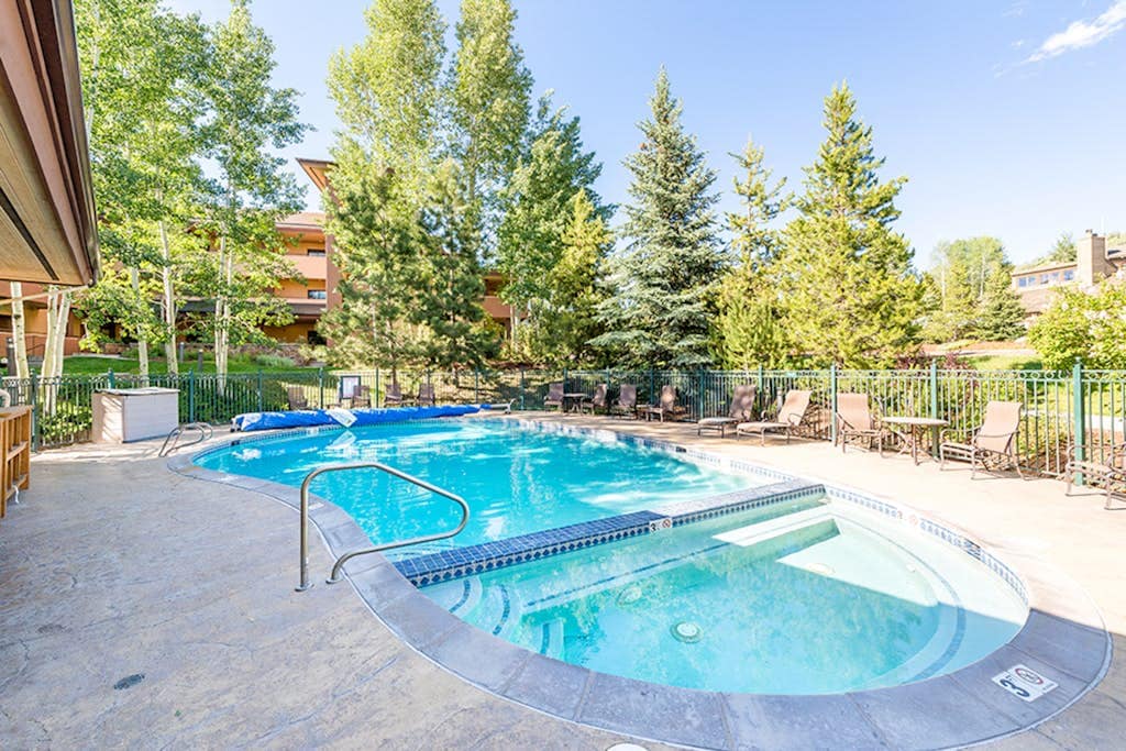 Canyon Creek B306 3BR with pool, hot tub & gym — photo 3