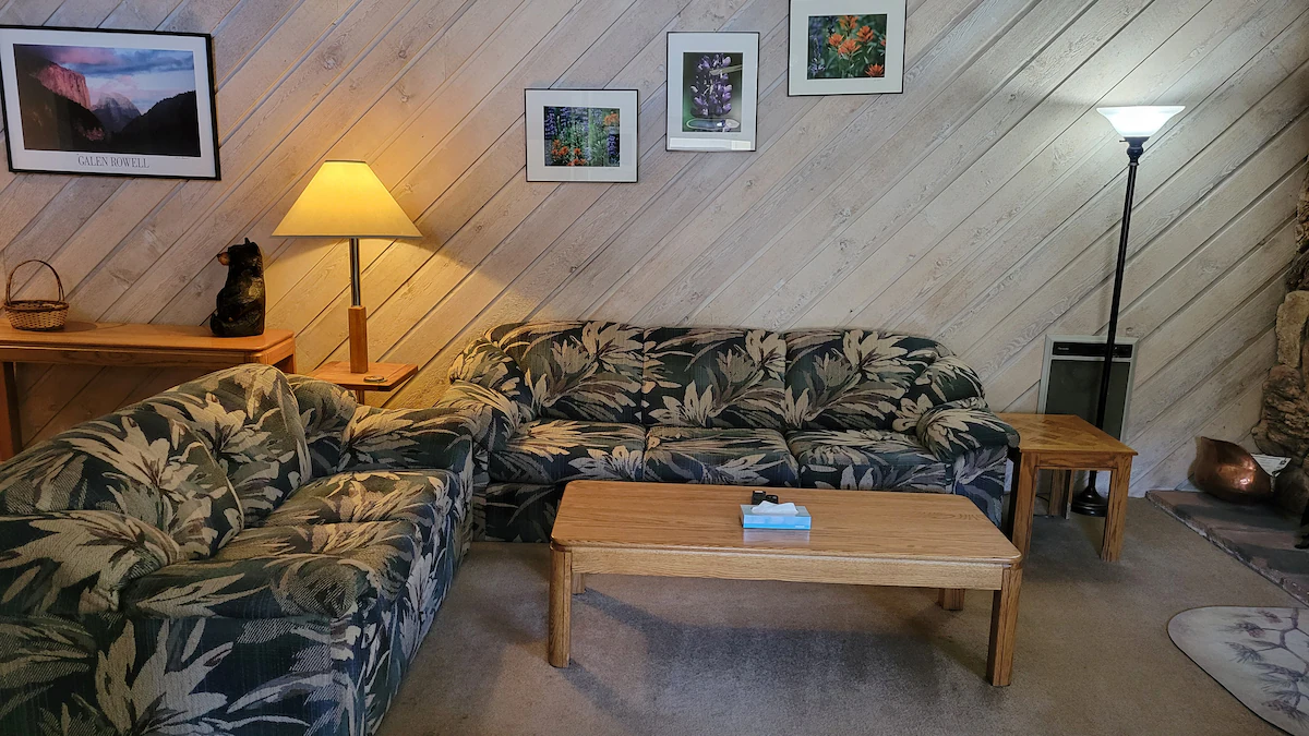 Snowcreek Resort Vacation Rental 252 — photo 2
