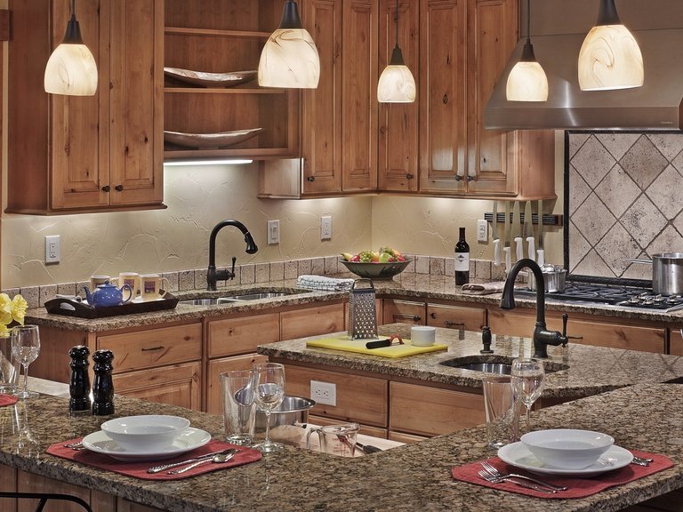 Black Bear Chalet - Steamboat Springs Rental — photo 4