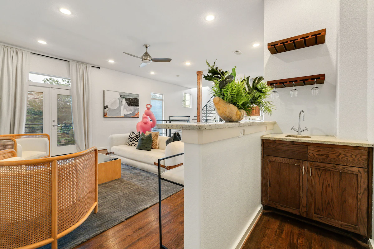 Only private rooftop on Lower Greenville — photo 4