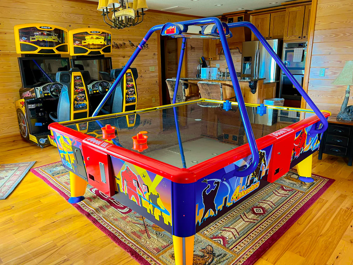 Majestica | Htd Pool | Hot Tub | Arcade Sleeps 28 — photo 2