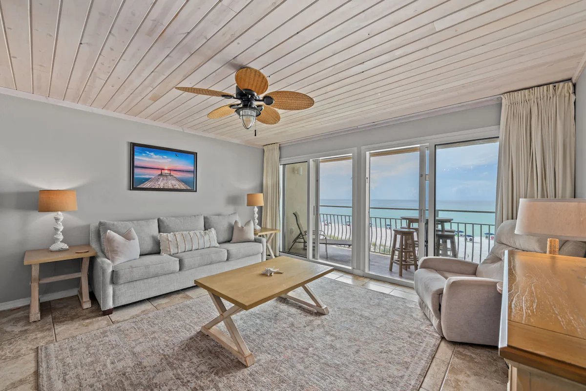 Deja View-Beachfront-Heated Pool-Elevator — photo 3