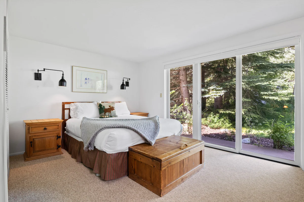 RMR: Four Seasons II Unit 1 Condo in Teton Village — photo 4