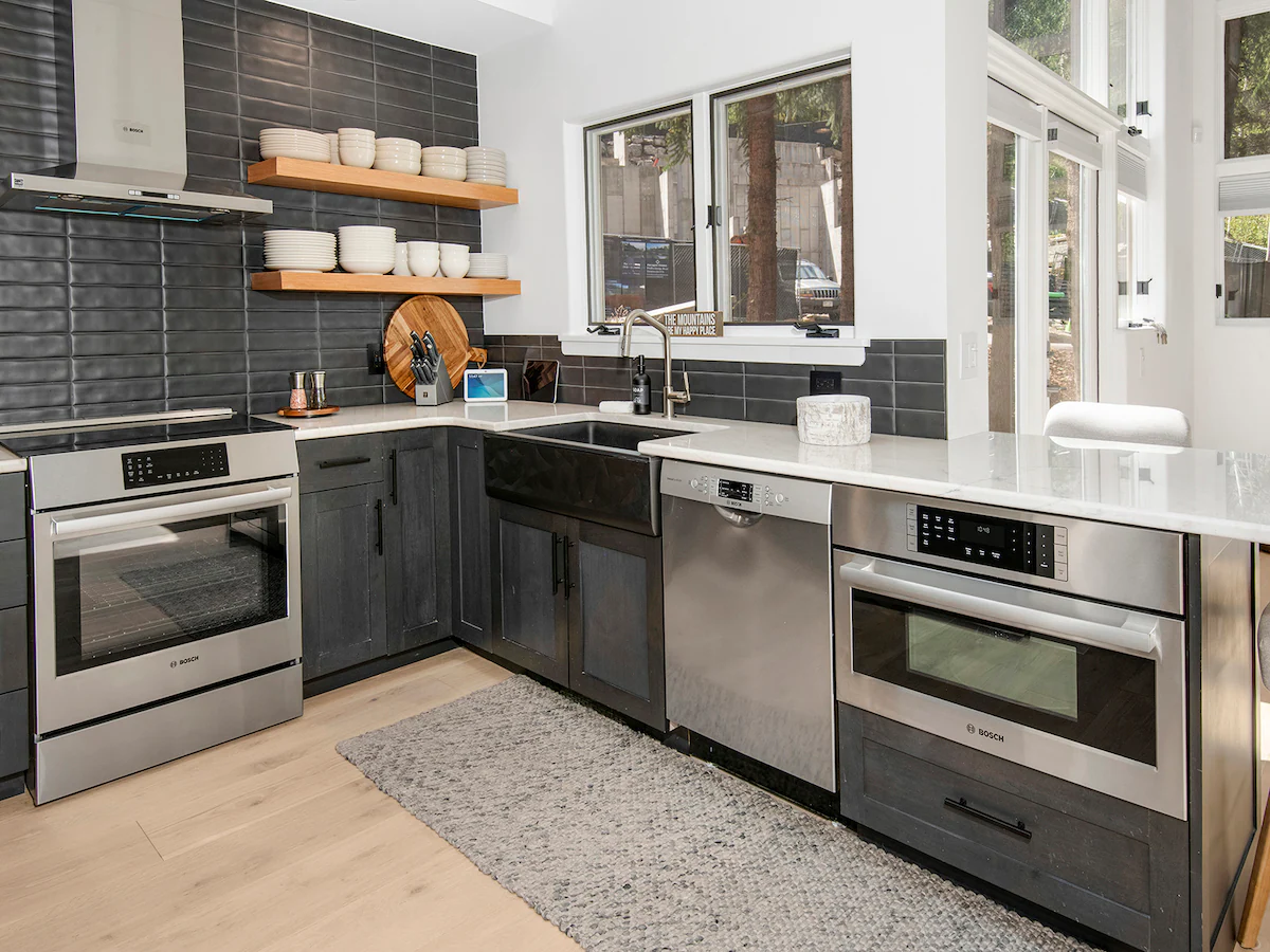 Rockledge 325 | 4BR Vail Luxury Home — photo 5