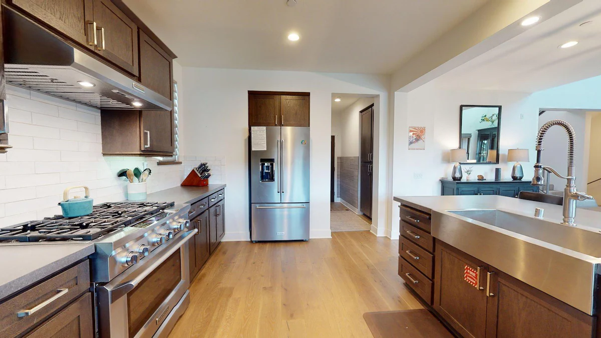Snowcreek Resort Vacation Rental 1431 — photo 4