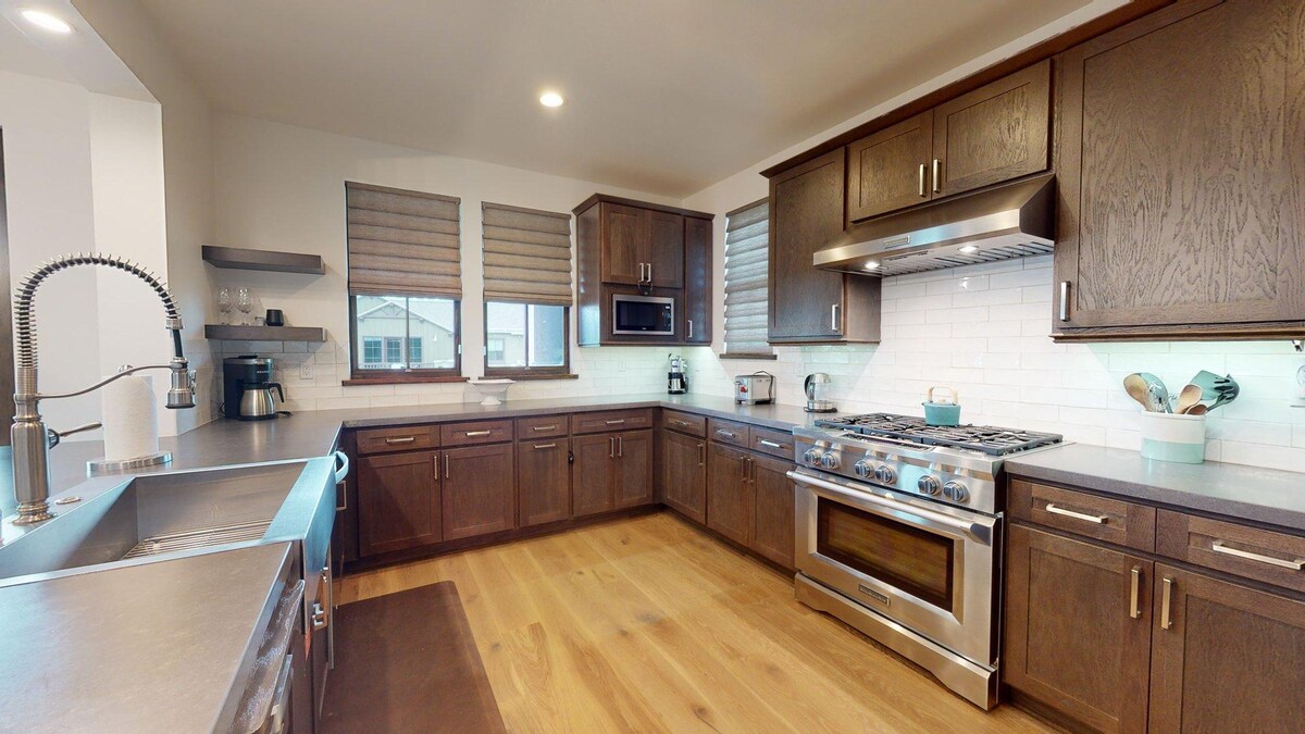 Snowcreek Resort Vacation Rental 1431 — photo 5