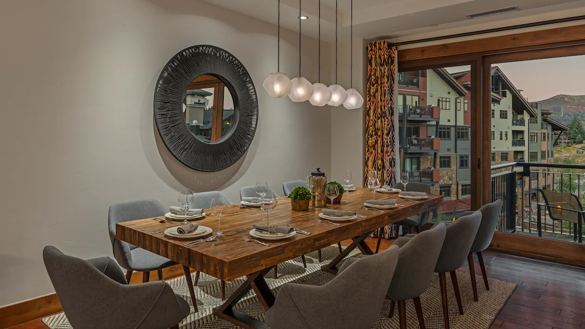 Prime Location | One Steamboat Place 613 — photo 4