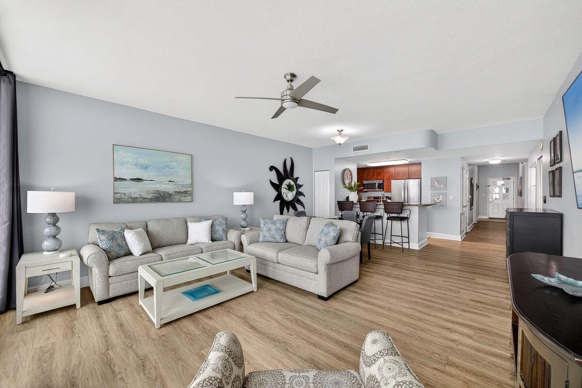 Aqua 1704 PCB at its Finest!/Oceanfront/+Clean /Wi — photo 4