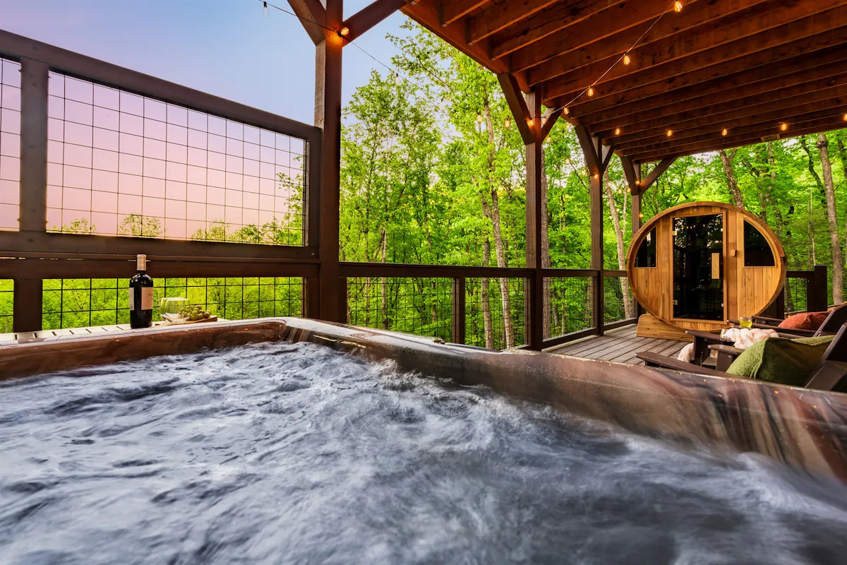 5*Retreat w/Indoor Pool~FirePit~Arcade~Playground — photo 3
