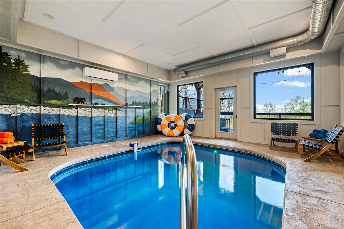 5*Retreat w/Indoor Pool~FirePit~Arcade~Playground — photo 5