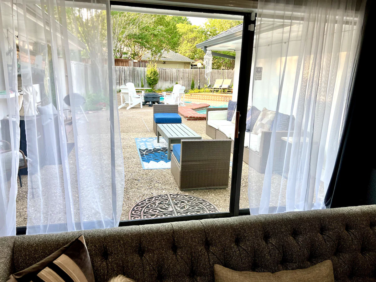 Modern Home with a Firepit, Heated Pool & Spa — photo 5