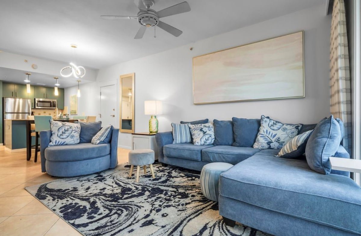 Bayside Dream 5708–Beautiful Balcony–Sleeps 2 — photo 2