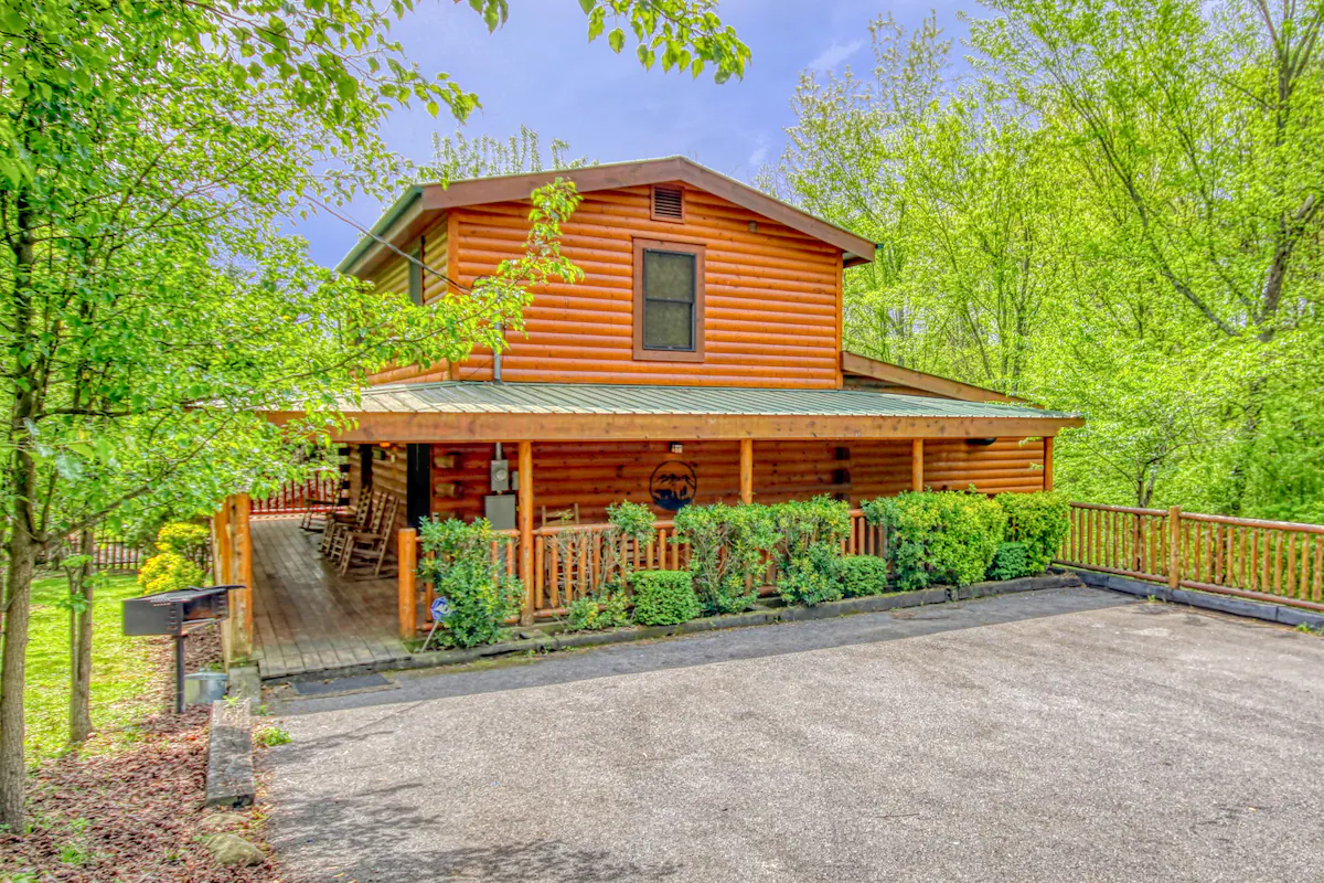 Downtown Cabin|Private Pool|Hot Tub|Game Room — photo 2