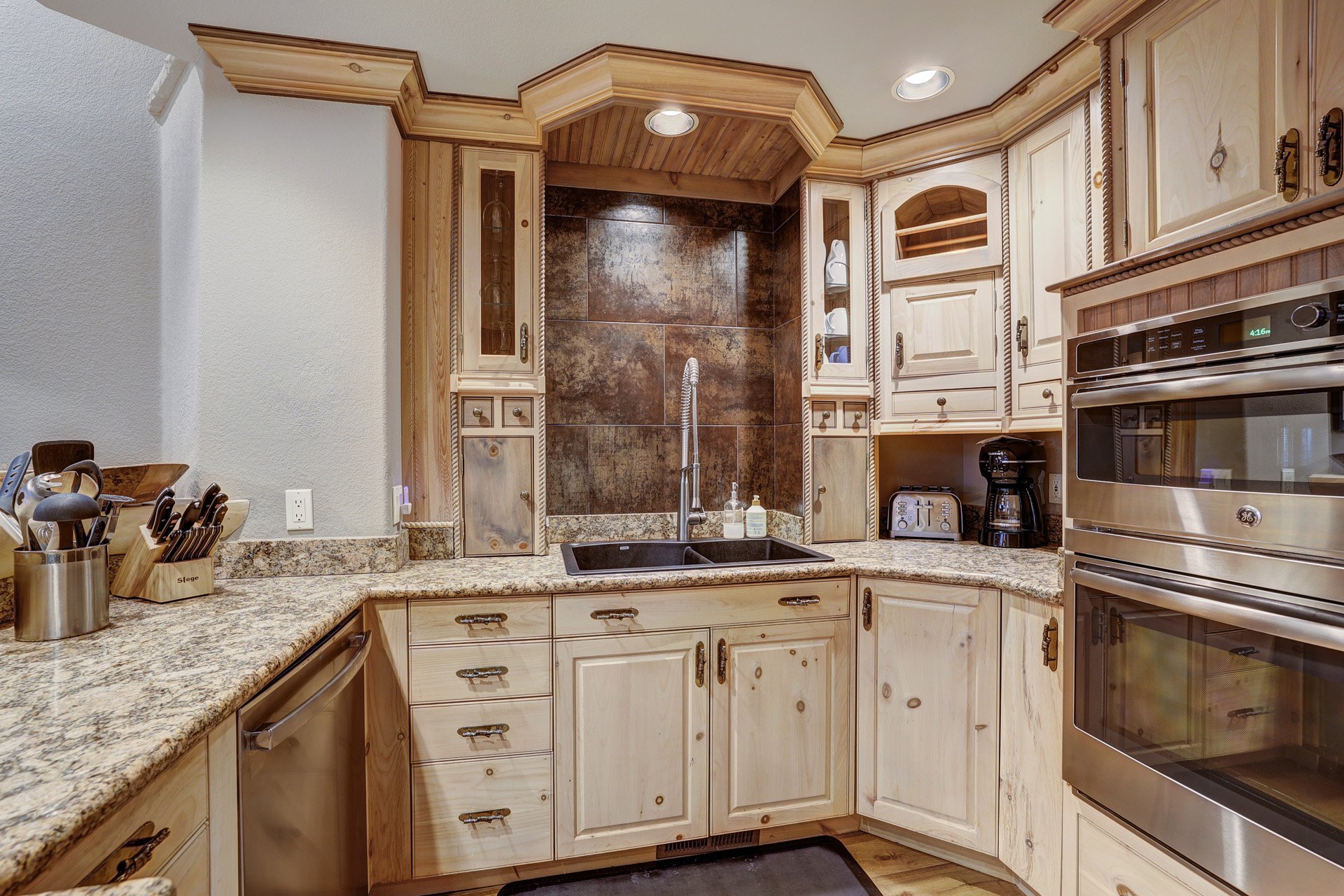 Cocobolo Chalet — photo 4