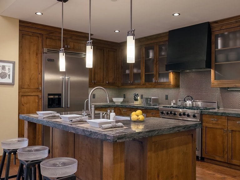 One Steamboat Place #701: Flat Tops Peak Penthouse - Steamboat Springs Rental — photo 3