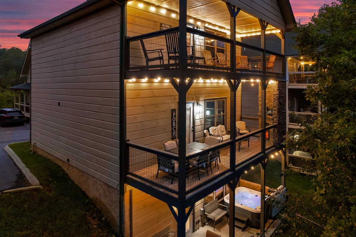 Indoor Pool Cabin | Hot Tub | 1.5mi to Parkway — photo 2