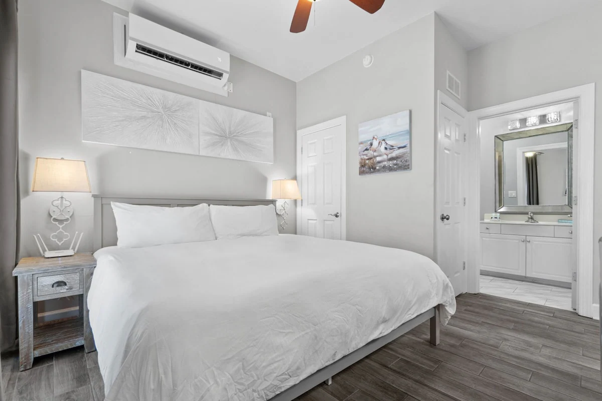 Aquapure 30A 240-Modern Style-Sleeps 4 — photo 3