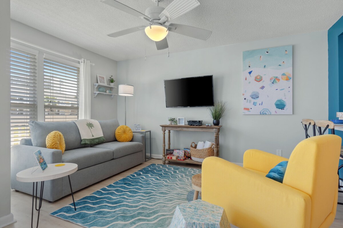 Sandpiper Cove Studio Villa Snowbirds Welcome! — photo 3