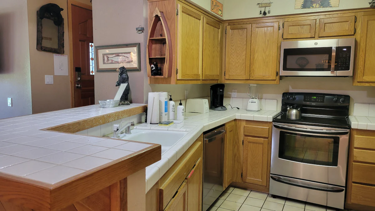 Snowcreek Resort Vacation Rental 603 — photo 5