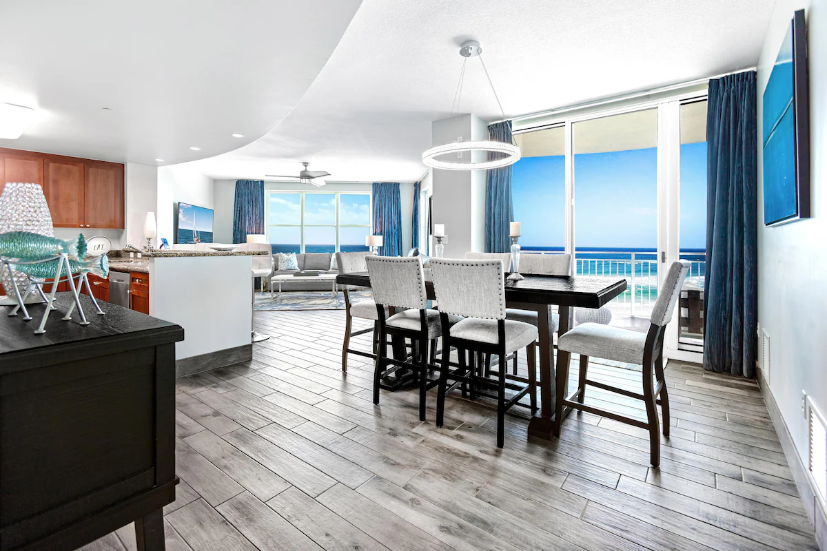 4 Complimentary Beach Chairs! Aqua 801 Oceanfront- — photo 2