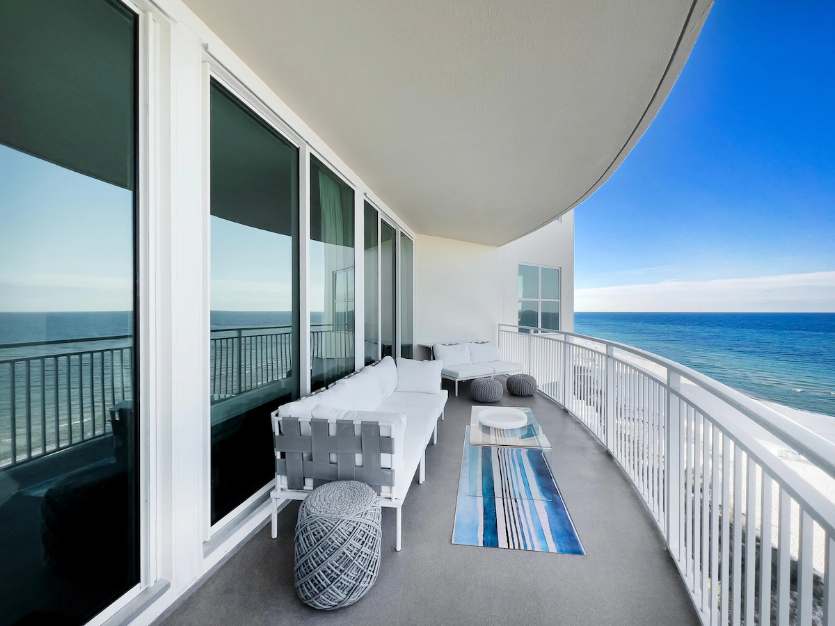 4 Complimentary Beach Chairs! Aqua 801 Oceanfront- — photo 4