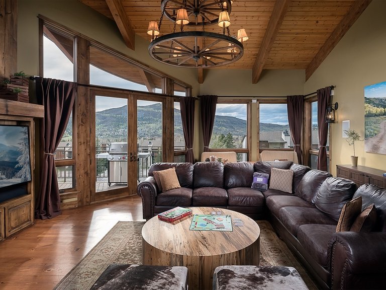 Winter Castle North - Steamboat Springs Rental — photo 3