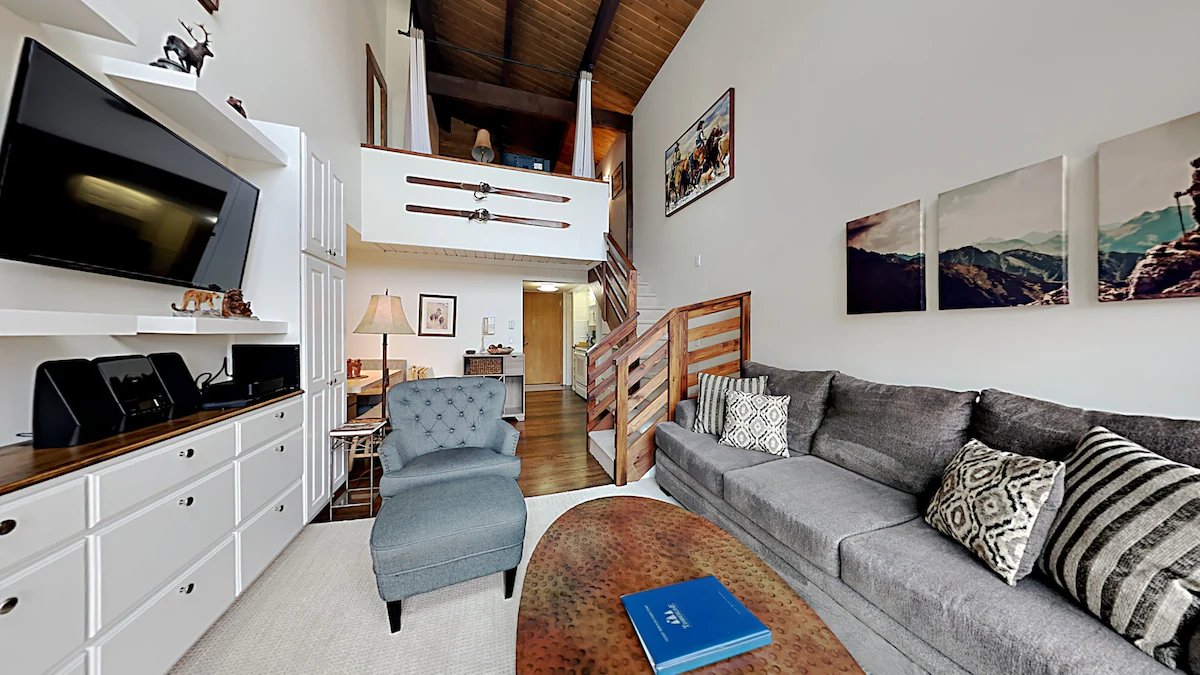 Timberline 316 Studio Loft Premier — photo 3