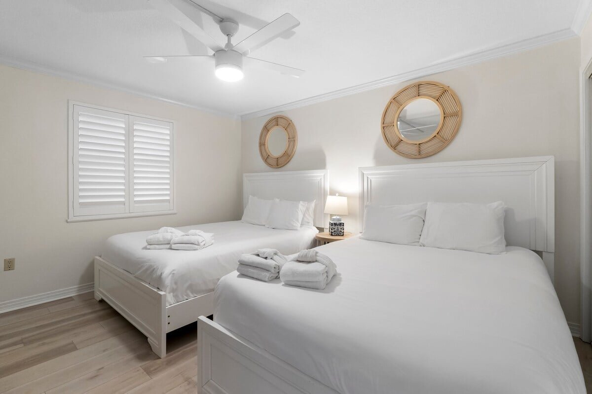 Blue Haven A302–Ocean Views–Sleeps 8 — photo 5