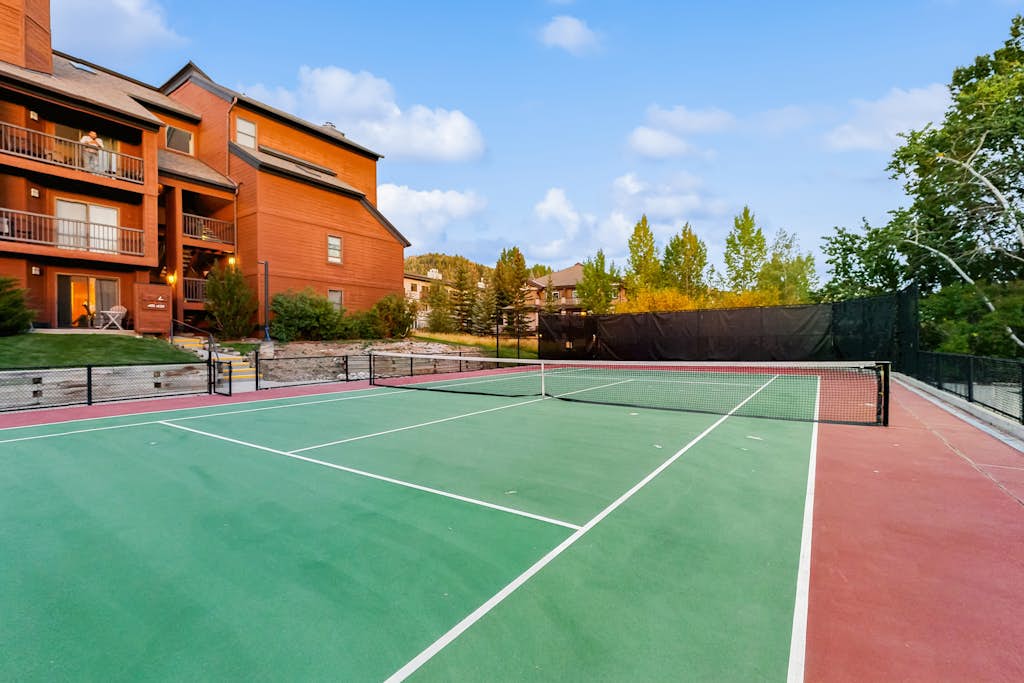 Timber Run 217 - Large 3BR Condo | Balcony | Pool — photo 2