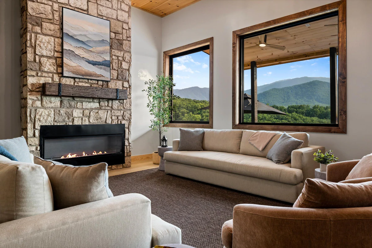 Smokey Summit | Luxury Cabin in the Smokies — photo 4