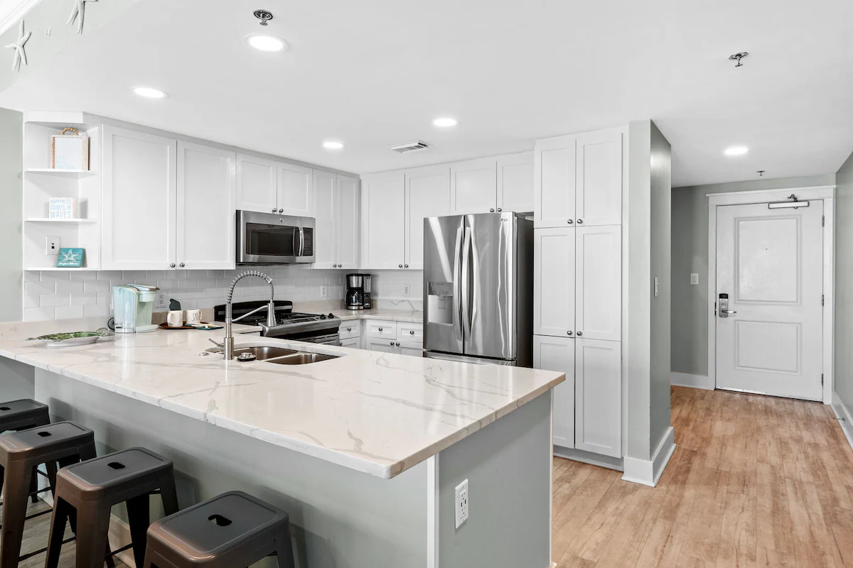 Waterscape B201 ~ 3BR w/ Premium Ocean Views — photo 3