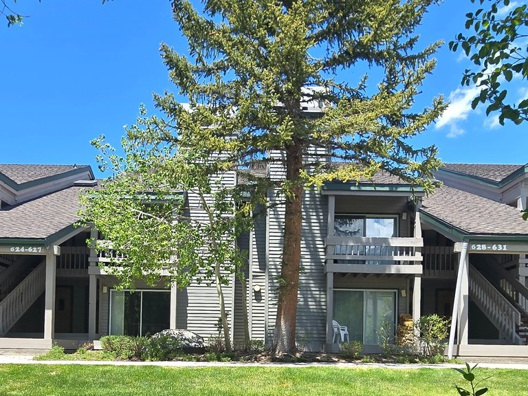 Snowcreek Resort Vacation Rental 629 — photo 2