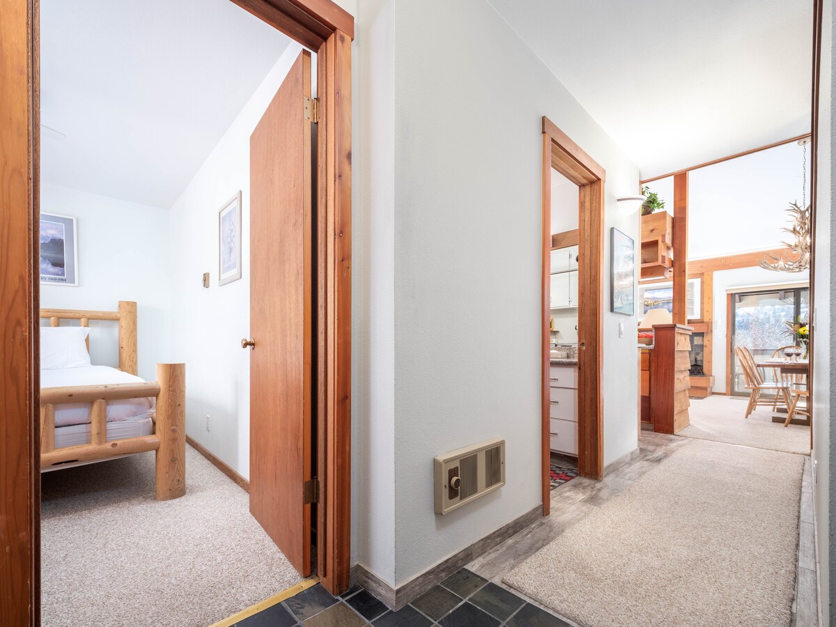 RMR: Sarvisberry 3022 Condo in The Aspens — photo 4