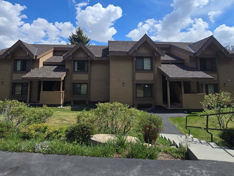 Snowcreek Resort Vacation Rental 272 — photo 2