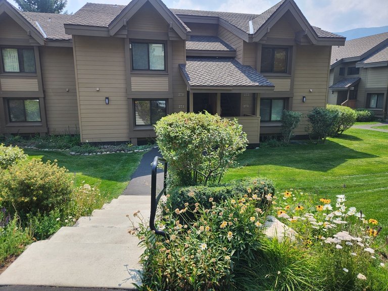 Snowcreek Resort Vacation Rental 272 — photo 3