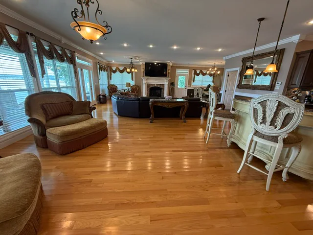 "Lake House" On Douglas Lake w/A Boat Ramp & Dock — photo 4