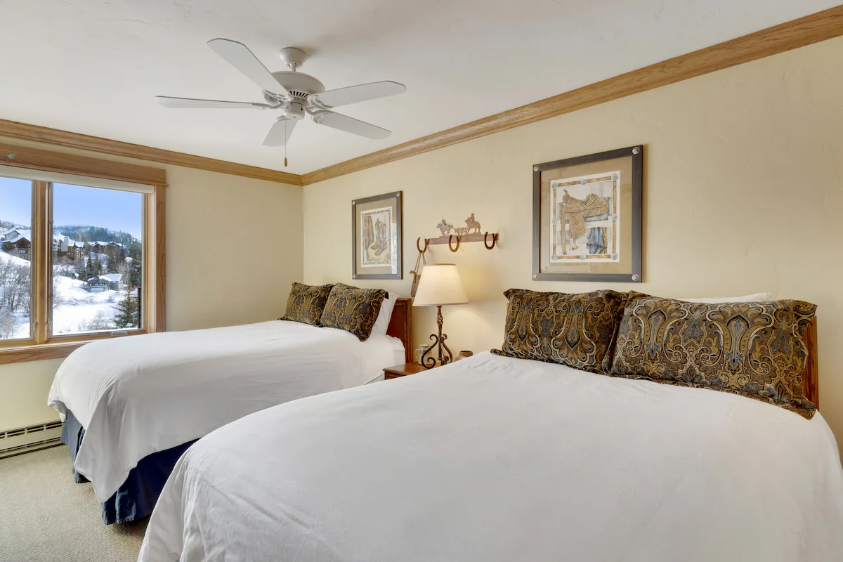 Bear Claw 411 Ski-In/Out Condo + Ski Shuttle! — photo 4