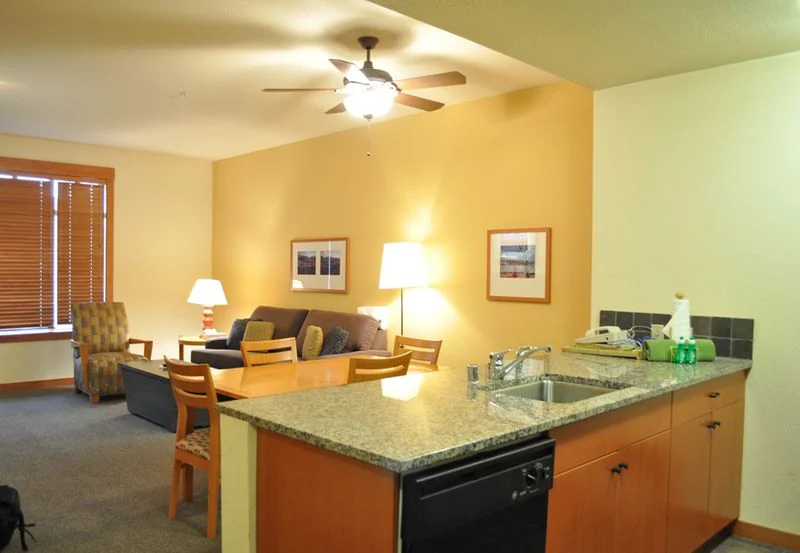 Village #2416 - 1 Bedroom / 1 Bathroom. Sleeps 4 — photo 2