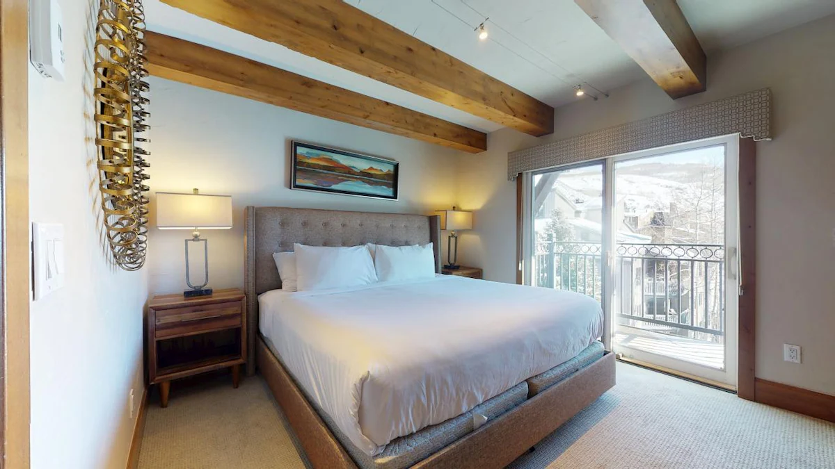 Landmark 501 - 2 Bedroom Diamond — photo 5