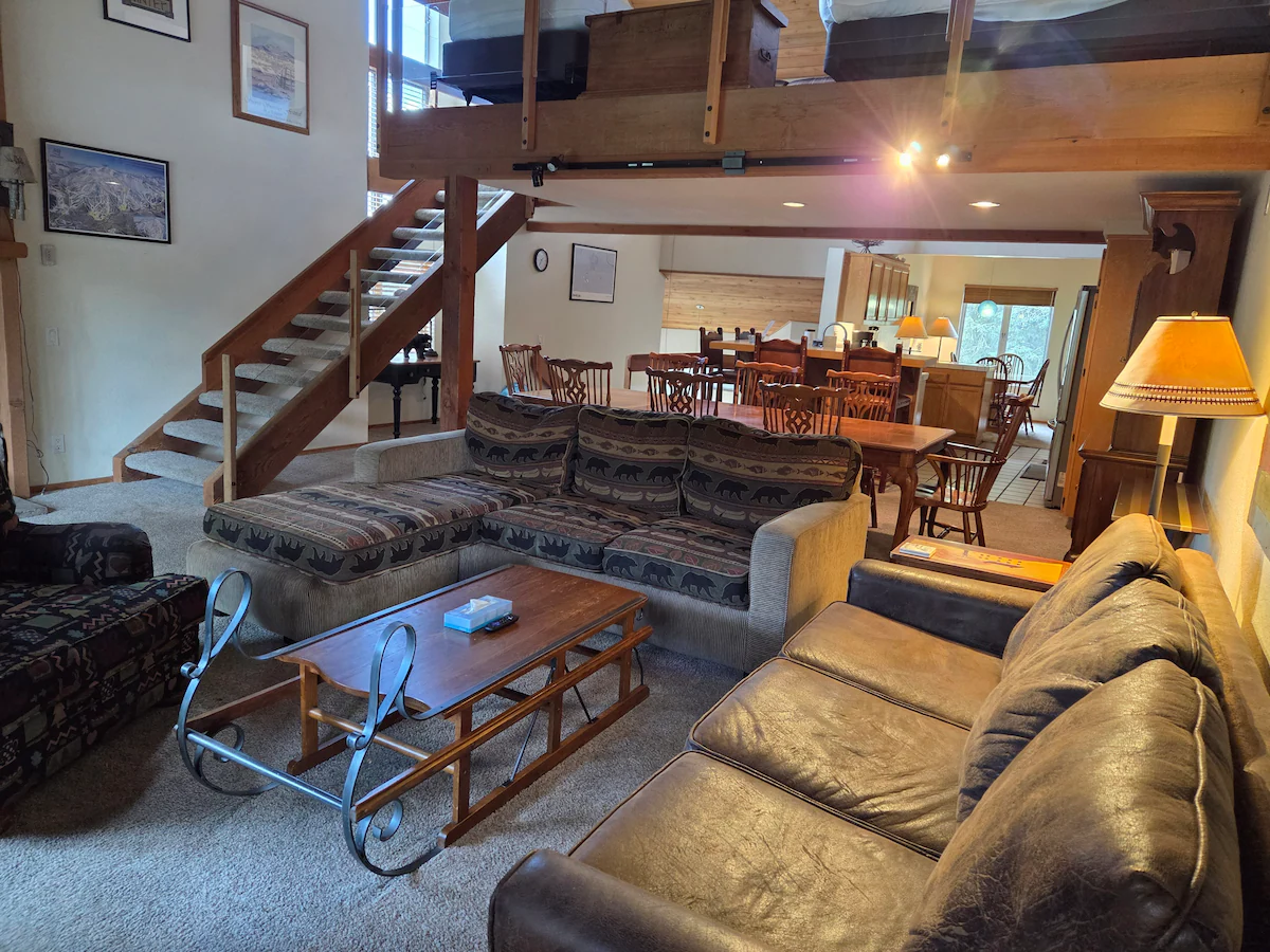 Snowcreek Resort Vacation Rental 644 — photo 3