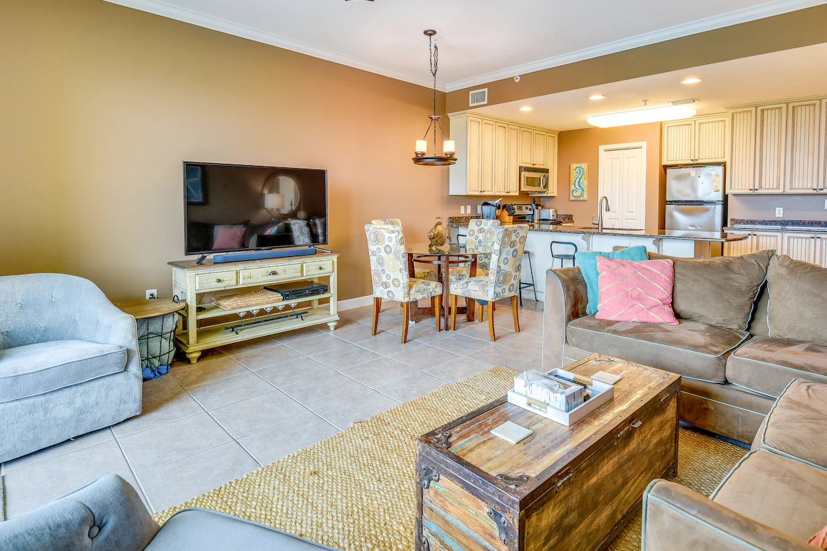 Cozy Miramar Beach Condo w/ Pools & Beach Access! — photo 4