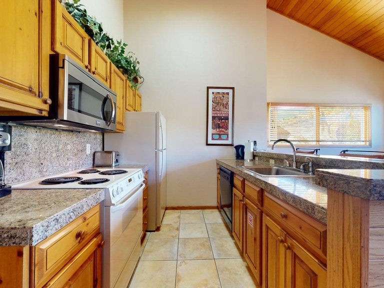 Villas at Snowmass Club - 1633 — photo 3