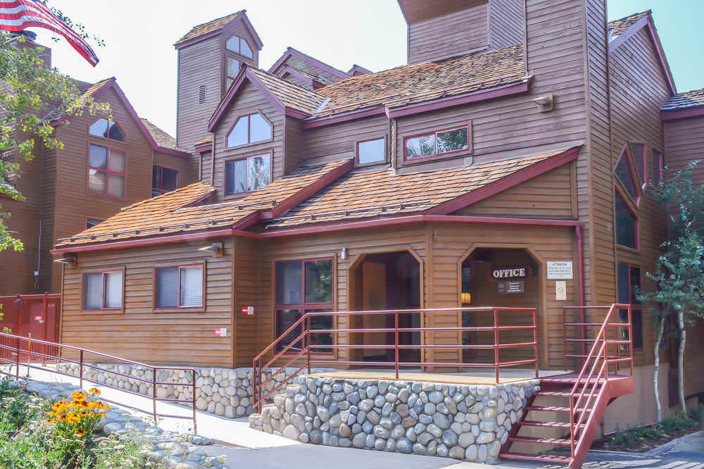 Aspen Creek #204 | Near Golf, Fishing & Hiking — photo 2